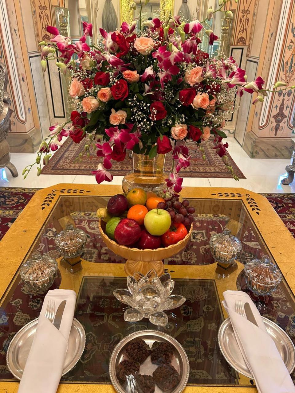The Raj Palace Jaipur Buitenkant foto