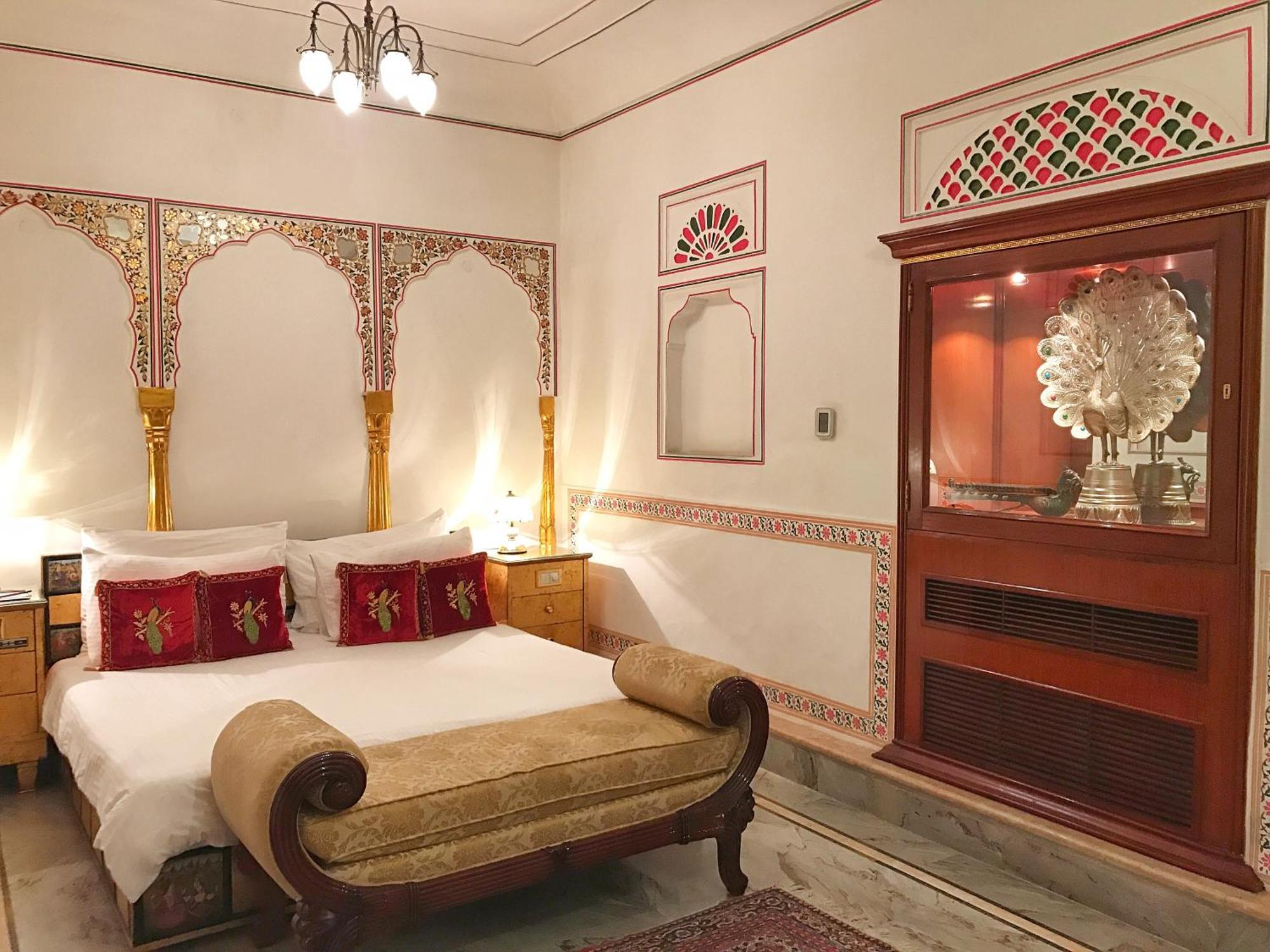 The Raj Palace Jaipur Buitenkant foto